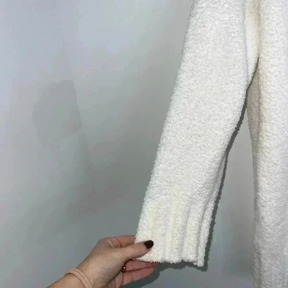 Lilly Pulitzer Basia Textured Cozy Cardigan in Coconut Cream Ivory - Picture 4 of 13